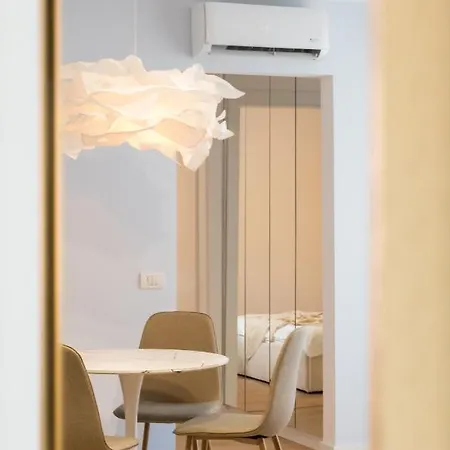 Appartement The Upper District Boekarest