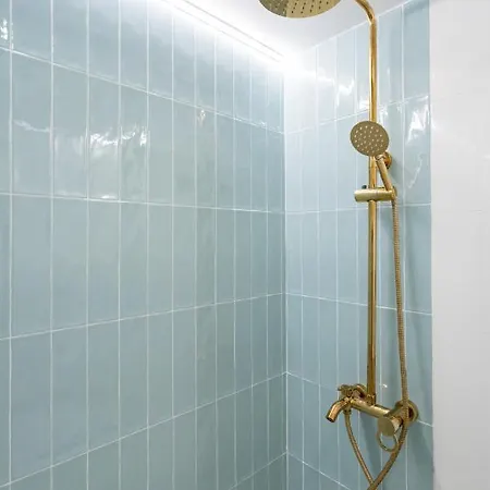 Candy Land Downtown Appartement Boekarest