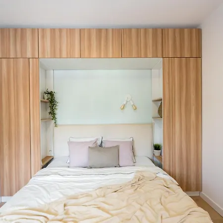 Апартаменты Candy Land Downtown Бухарест