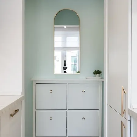 Candy Land Downtown Апартаменты *